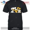 [SALE] NHL Boston Bruins Snoopy Drives Boston Bruins Beetle Car Fan-Unisex T-Shirt