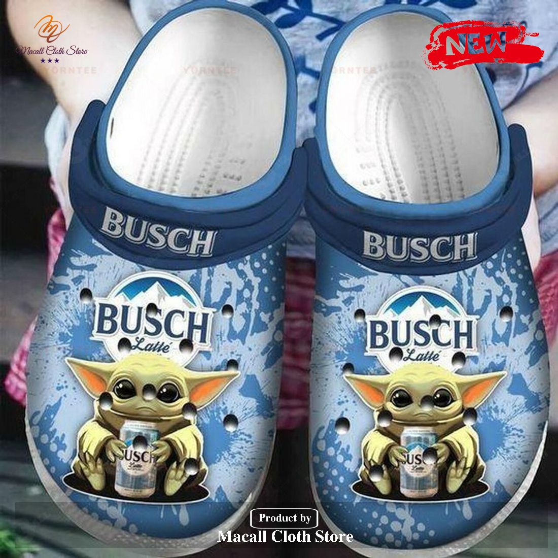 [NEW] Baby Yoda Hug Busch Latte Beer Unisex Fashion Style For Man and Women Crocs Clog Shoes