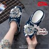 Personalized Name Snoopy And Woodstock Snoopy And Charlie Brown The Peanuts Movie Snoopy Characters Crocs Classic Clog
