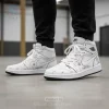 The Neighbourhood Signed Jordan 1 Custom Autographed Concert Tour High-Top Sneakers