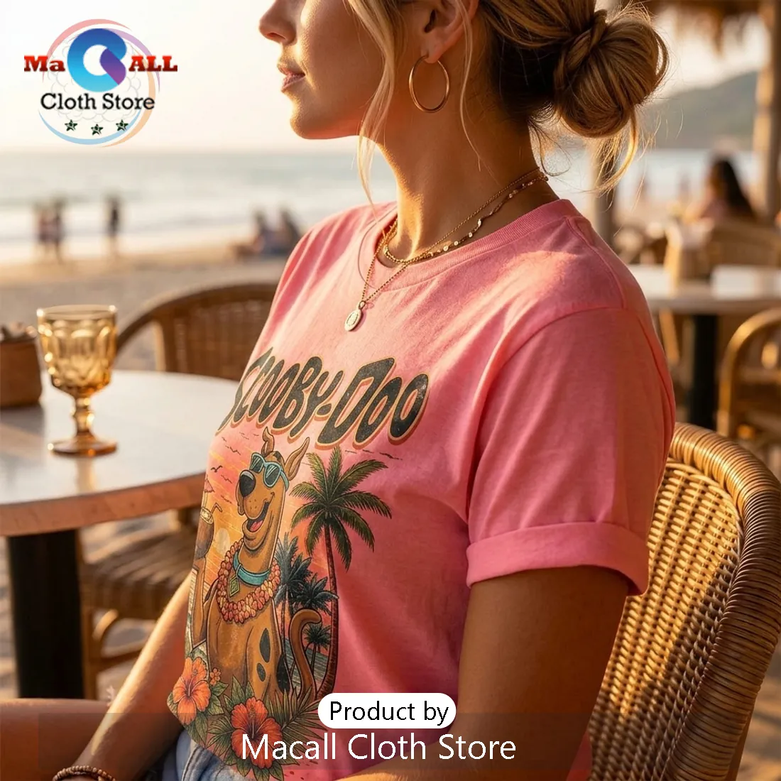 Scooby-Doo Beach Vibes Pink T-Shirt Scooby-Doo Beach Vibes Pink T-Shirt